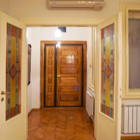 Dvornik Lux 1 Skopje